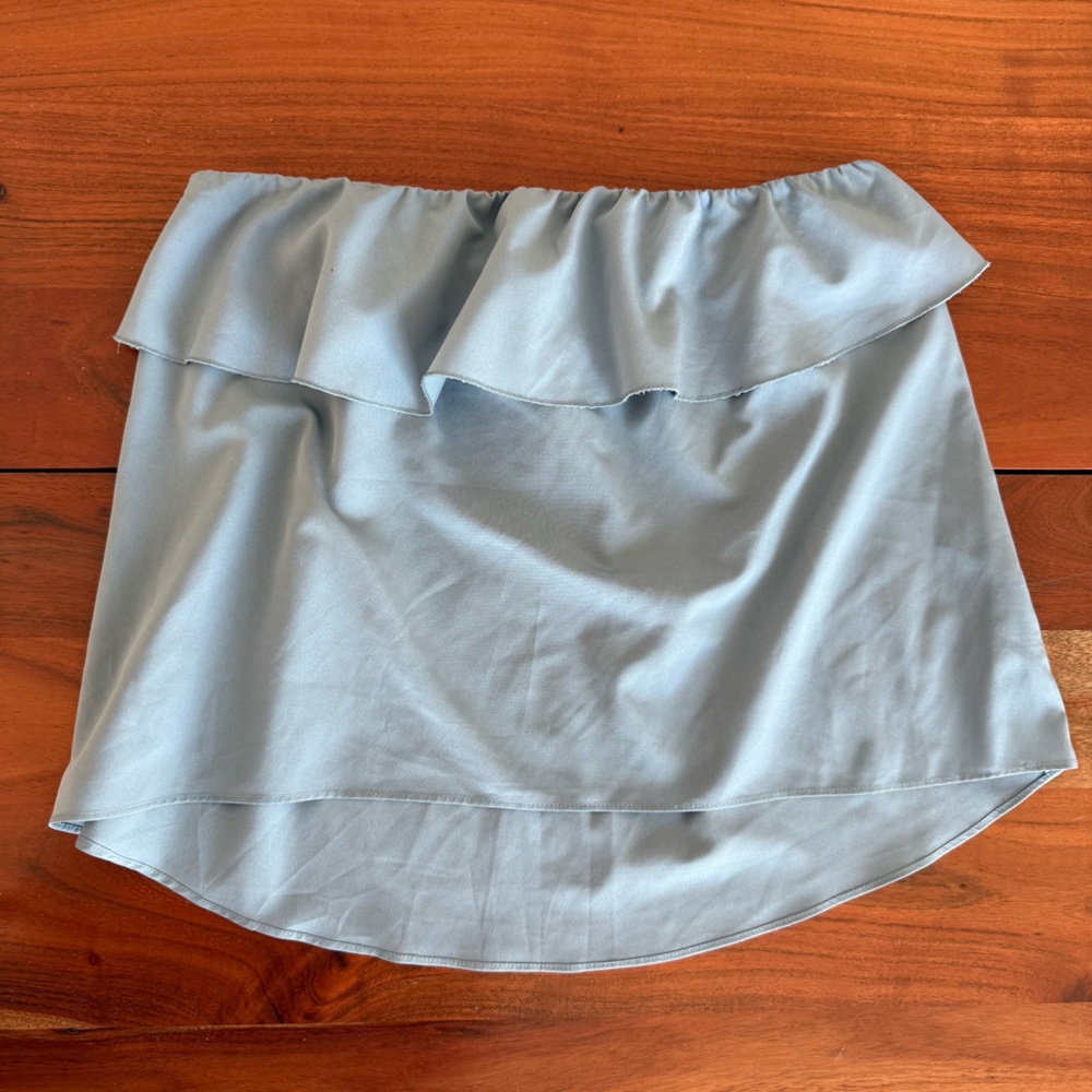 🦊 Free People Gray Strapless Ruffle Top - Picture 8 of 8